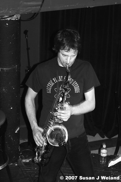 bp6470bw.jpg